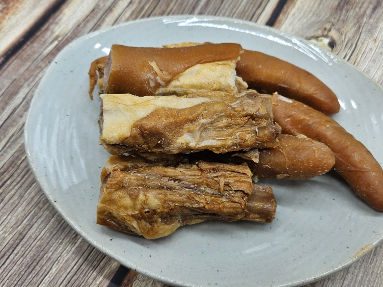 584448_detail_3.jpg