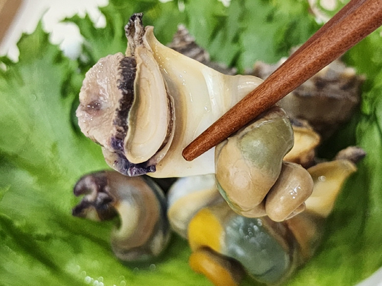 586517_detail_12.jpg