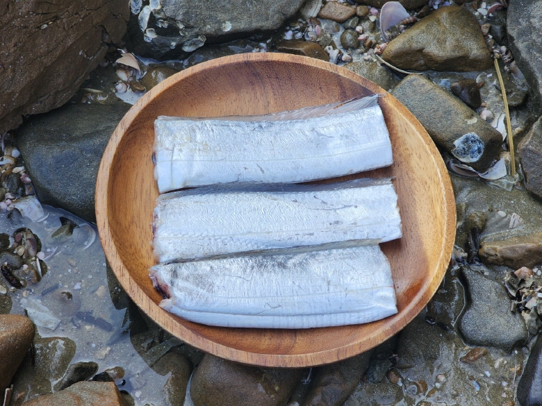 586518_detail_4.jpg