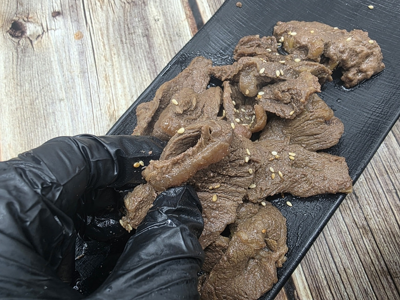 586610_detail_28.jpg