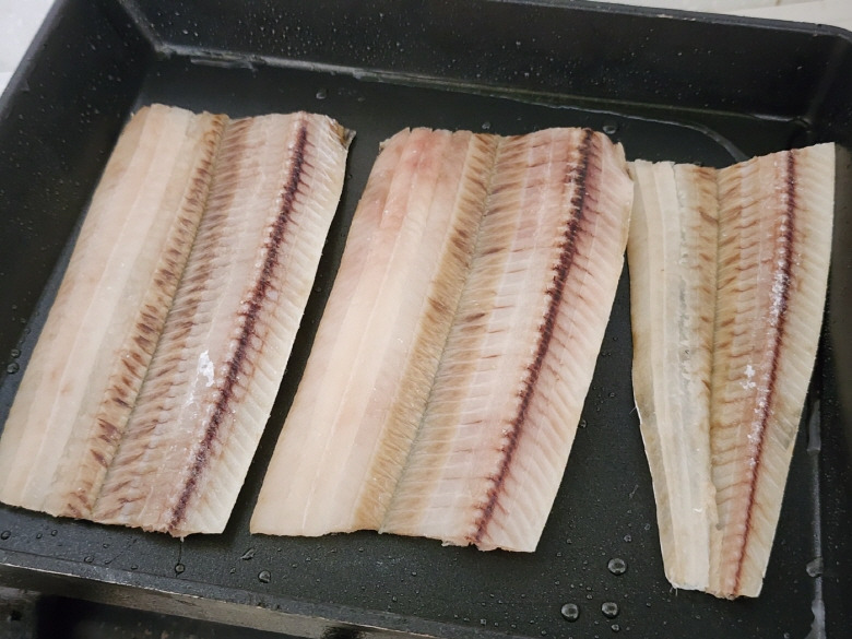 598008_detail_123.jpg