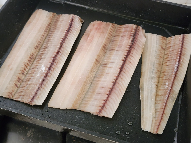 598008_detail_124.jpg